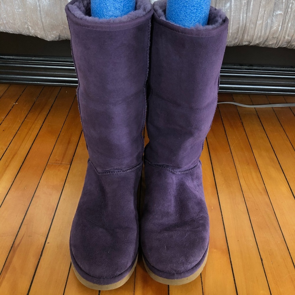 UGG Tall Sheepskin Boots RARE Mulberry